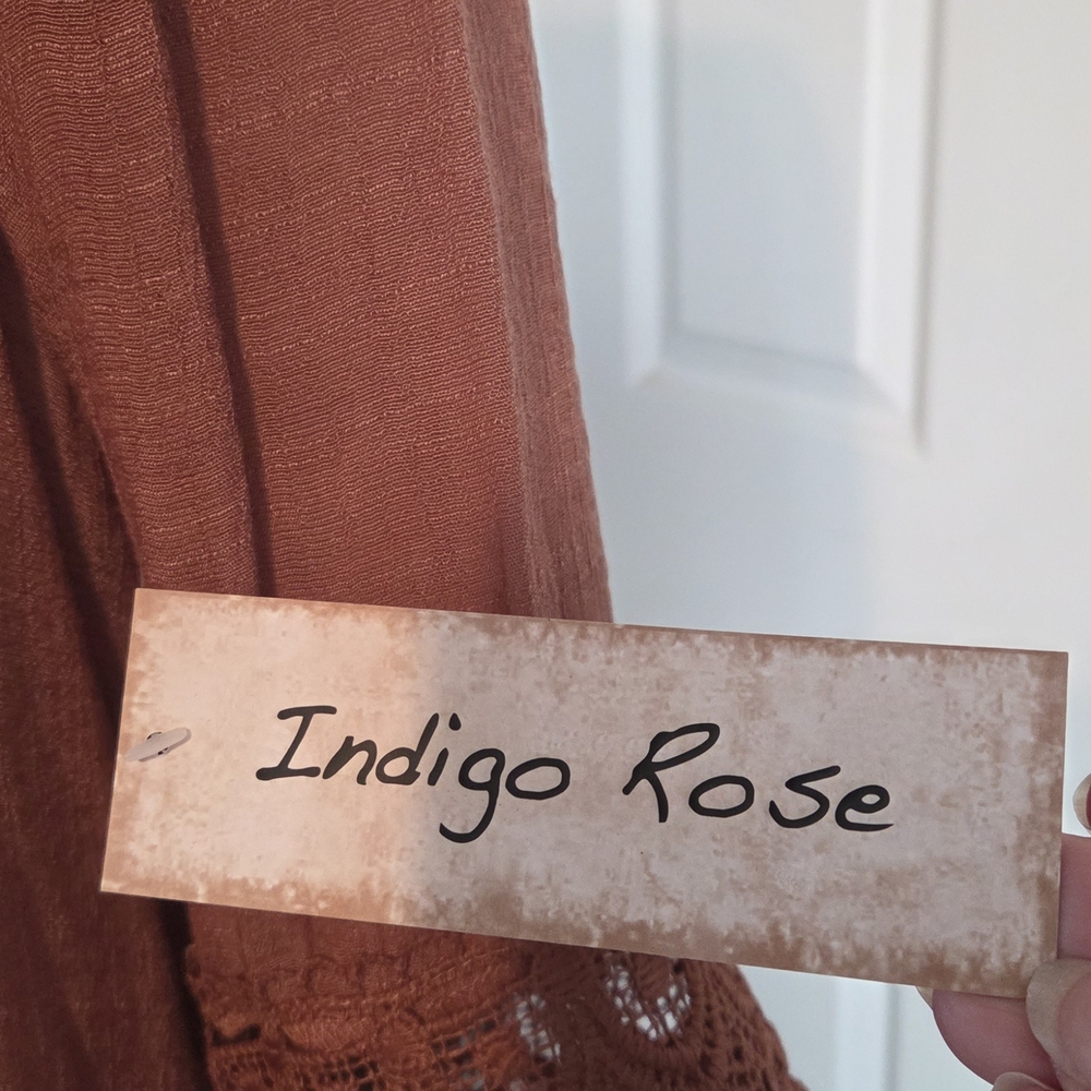 Indigo Rose Terracotta Lace Sleeve V Neck Tunic Blouse Large NWT - Picture 5 of 7